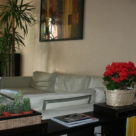 Hotel Fiera Congressi Milano Exteriör bild