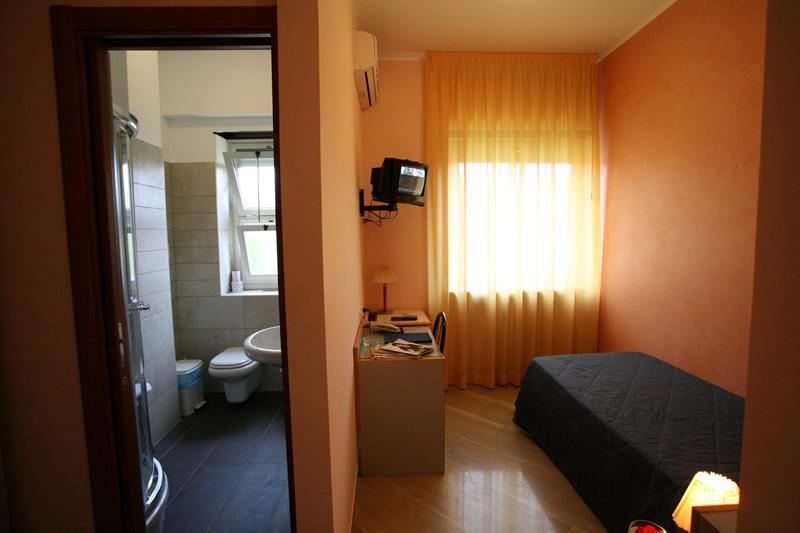 Hotel Fiera Congressi Milano Exteriör bild