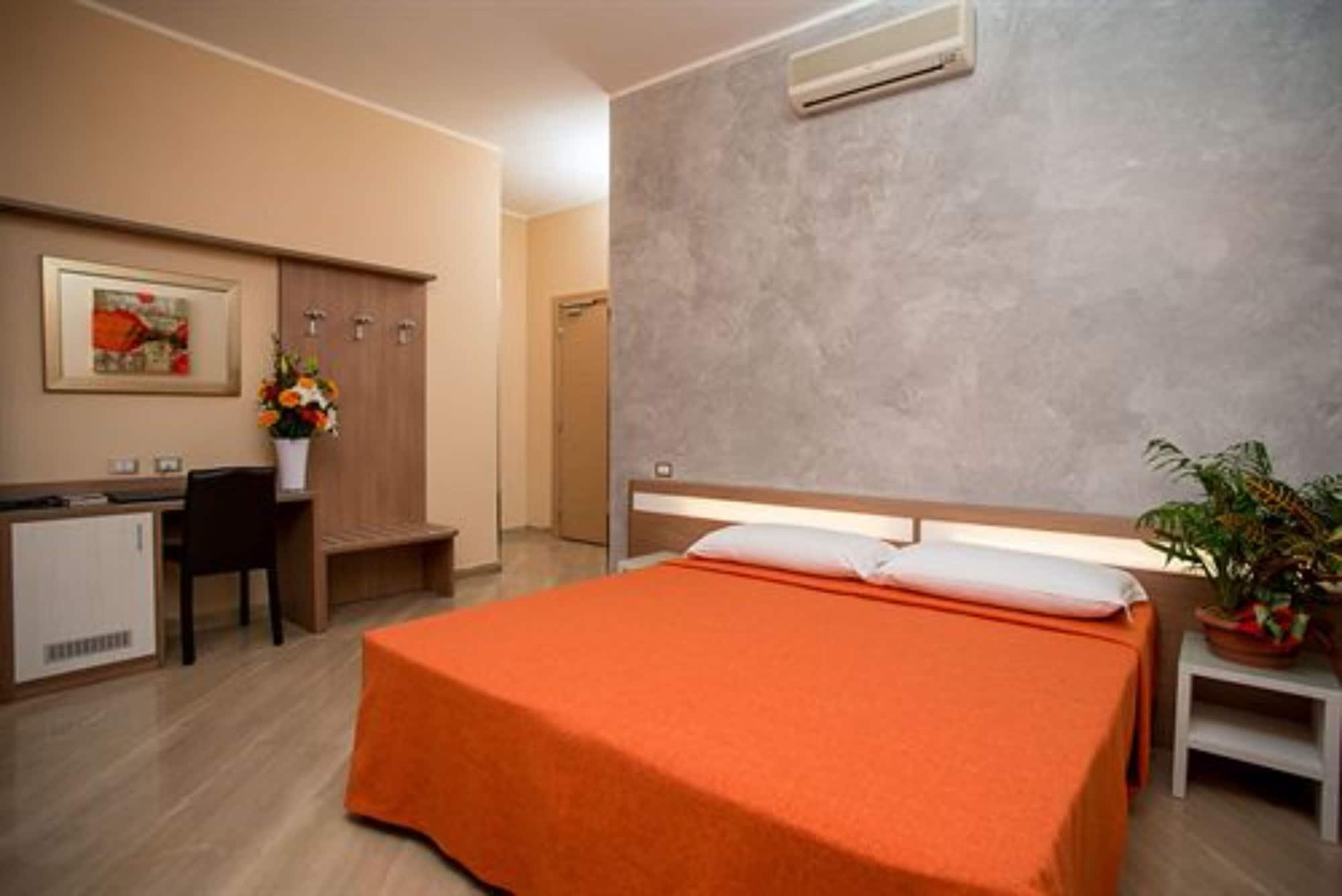 Hotel Fiera Congressi Milano Exteriör bild