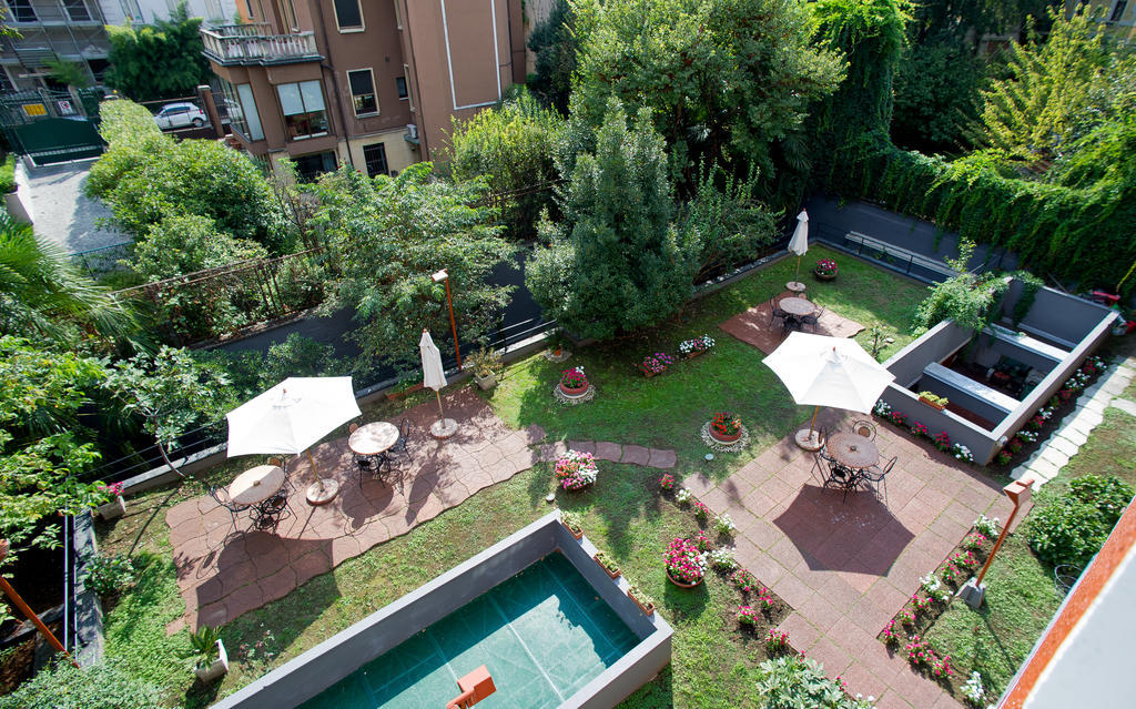 Hotel Fiera Congressi Milano Exteriör bild